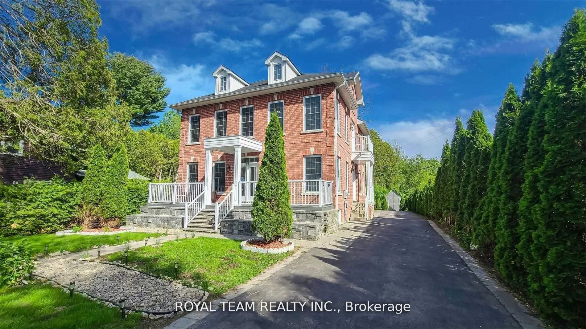 229 Hedge Road, Georgina, ON L0E 1R0