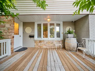 134 Riverglen Dr Drive N, Georgina, ON L4P 2R1
