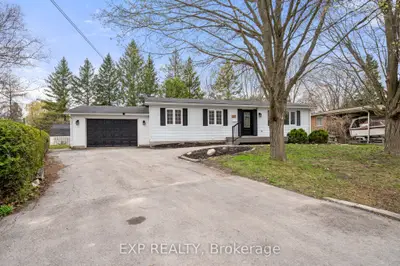 22 GARRETT Drive, Georgina, ON L0E 1R0