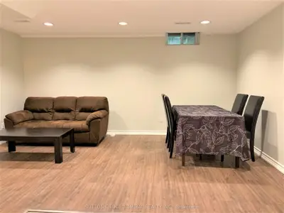 26 Pandora Court Bsmt, Richmond Hill, ON L4S 1J4