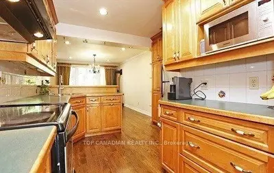 76 Rockport Crescent Main, Richmond Hill, ON L4C 2L8