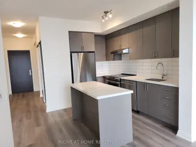 9000 Jane Street 1116, Vaughan, ON L4K 0M6