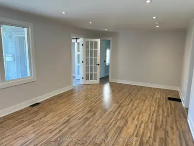 281 Kenwood Avenue, Georgina, On L4p 2x6