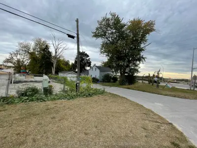 1501 19th Avenue, Richmond Hill, On L4s 1n7