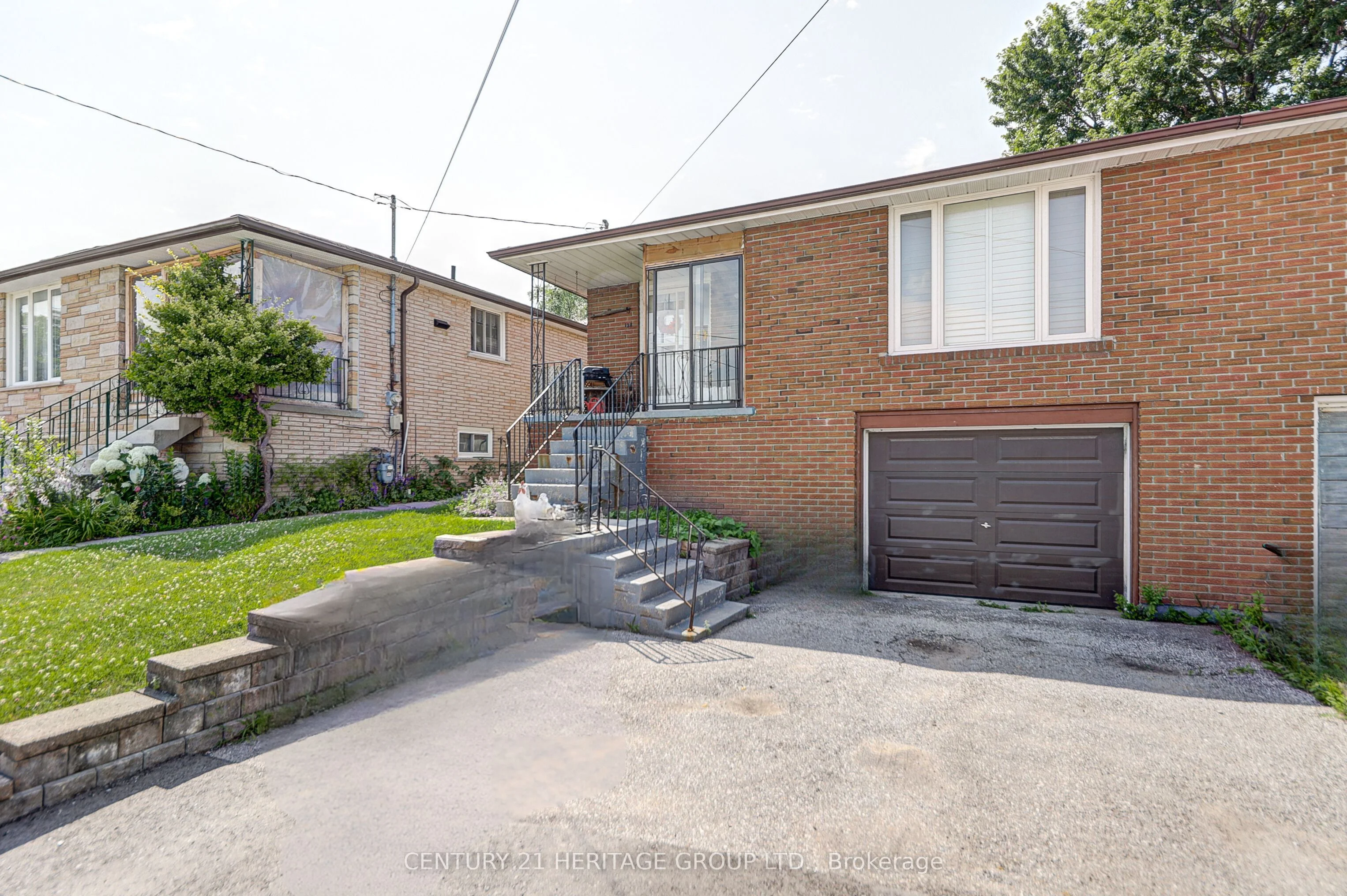 128 Centre Street, Bradford West Gwillimbury, On L3z 1w5