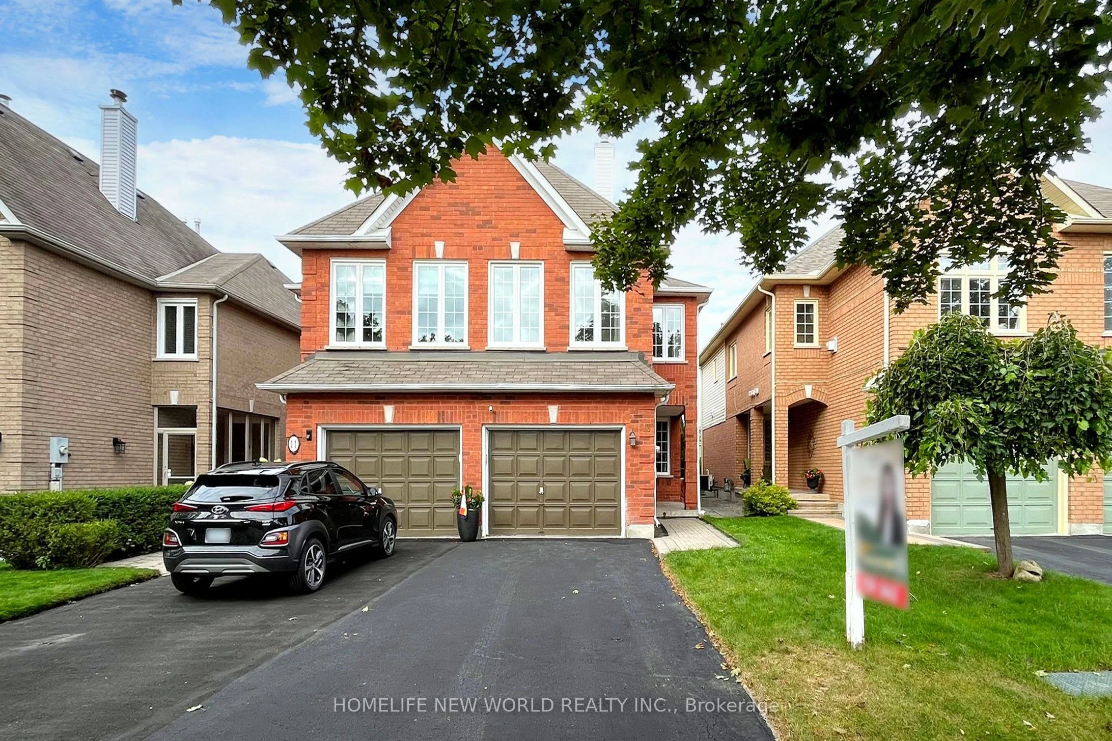 13 Widdifield Avenue, Newmarket, ON L3X 1Z4