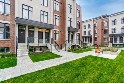 9570 Islington Avenue 125, Vaughan, ON L4L 1A7