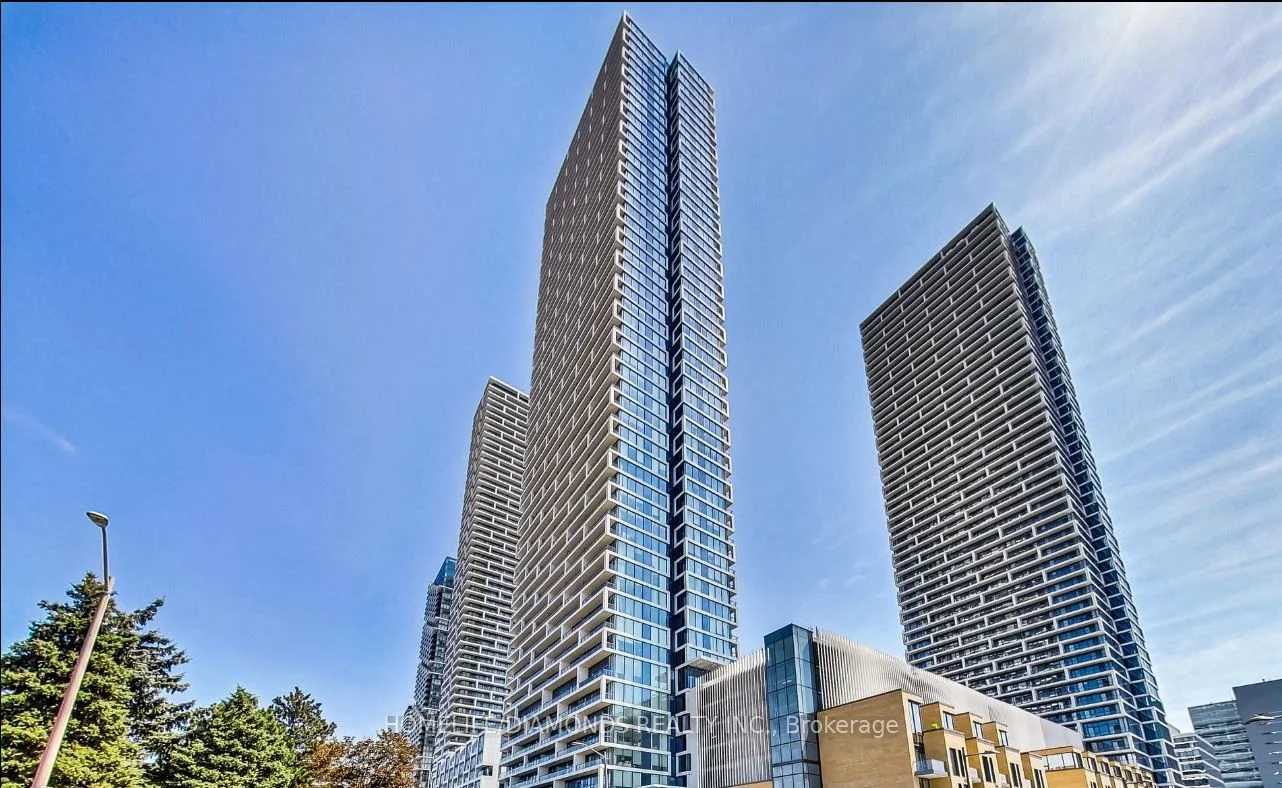 898 PORTAGE Parkway 3103, Vaughan, ON L4K 0J6