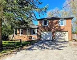 30 Rosehill Road, Whitchurch-Stouffville, ON L4A 2Y3
