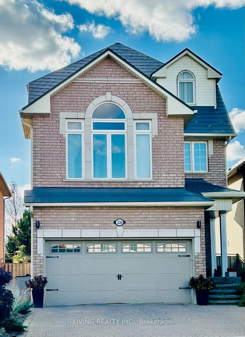 226 Frank Endean Road, Richmond Hill, ON L4S 2C4