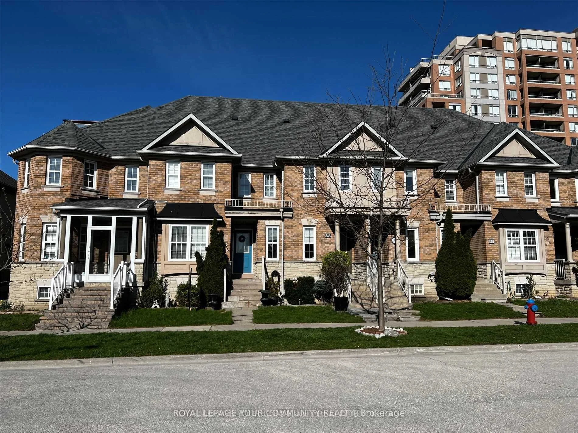 86 Ellesmere Street, Richmond Hill, ON L4B 4E3