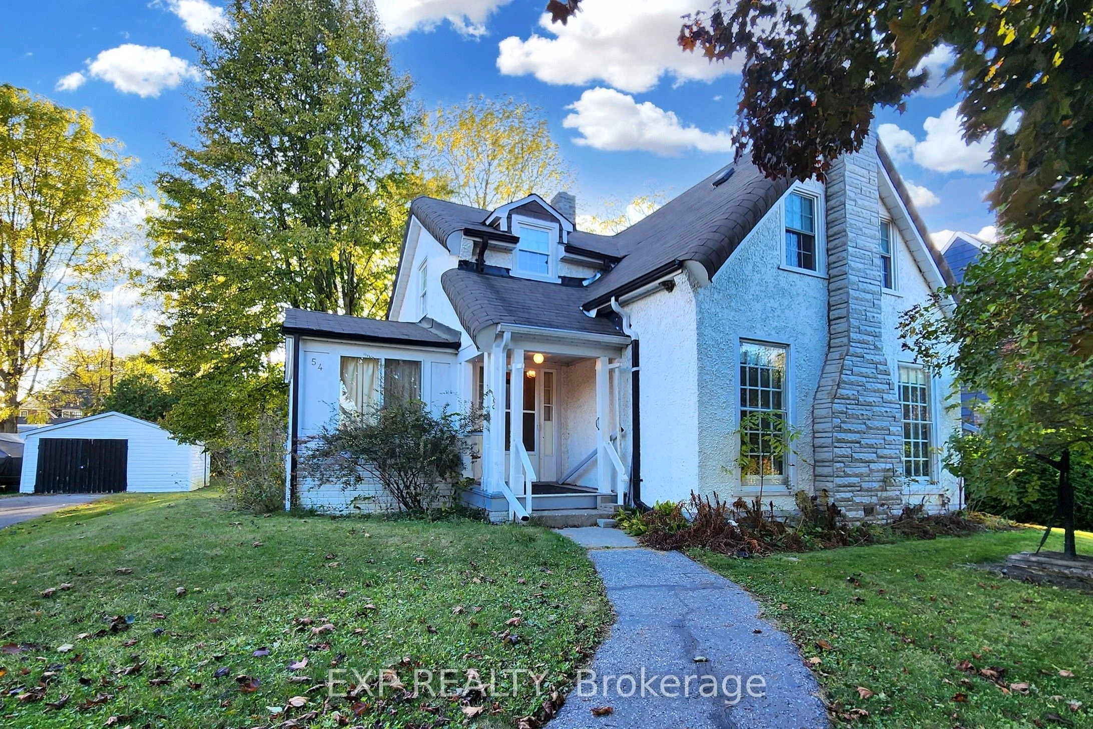 54 FAIRPARK Lane, Georgina, ON L0E 1R0