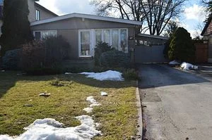 97 Cartier Crescent Lower, Richmond Hill, On L4c 2n3