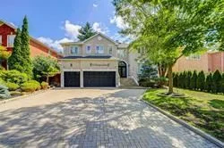 35 Dunvegan Drive, Richmond Hill, ON L4C 9P8