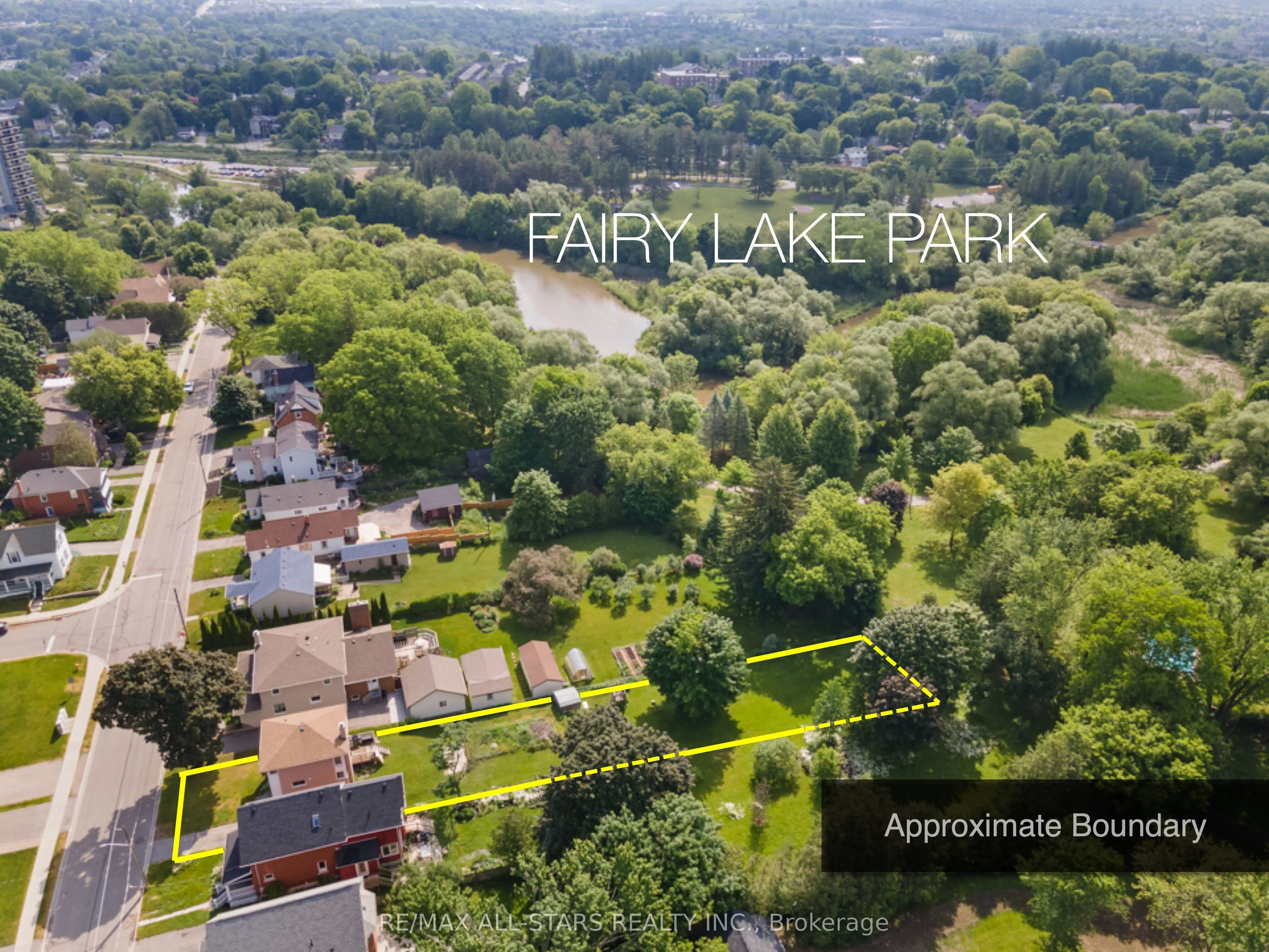 392 Andrew Street, Newmarket, On L3y 1h4