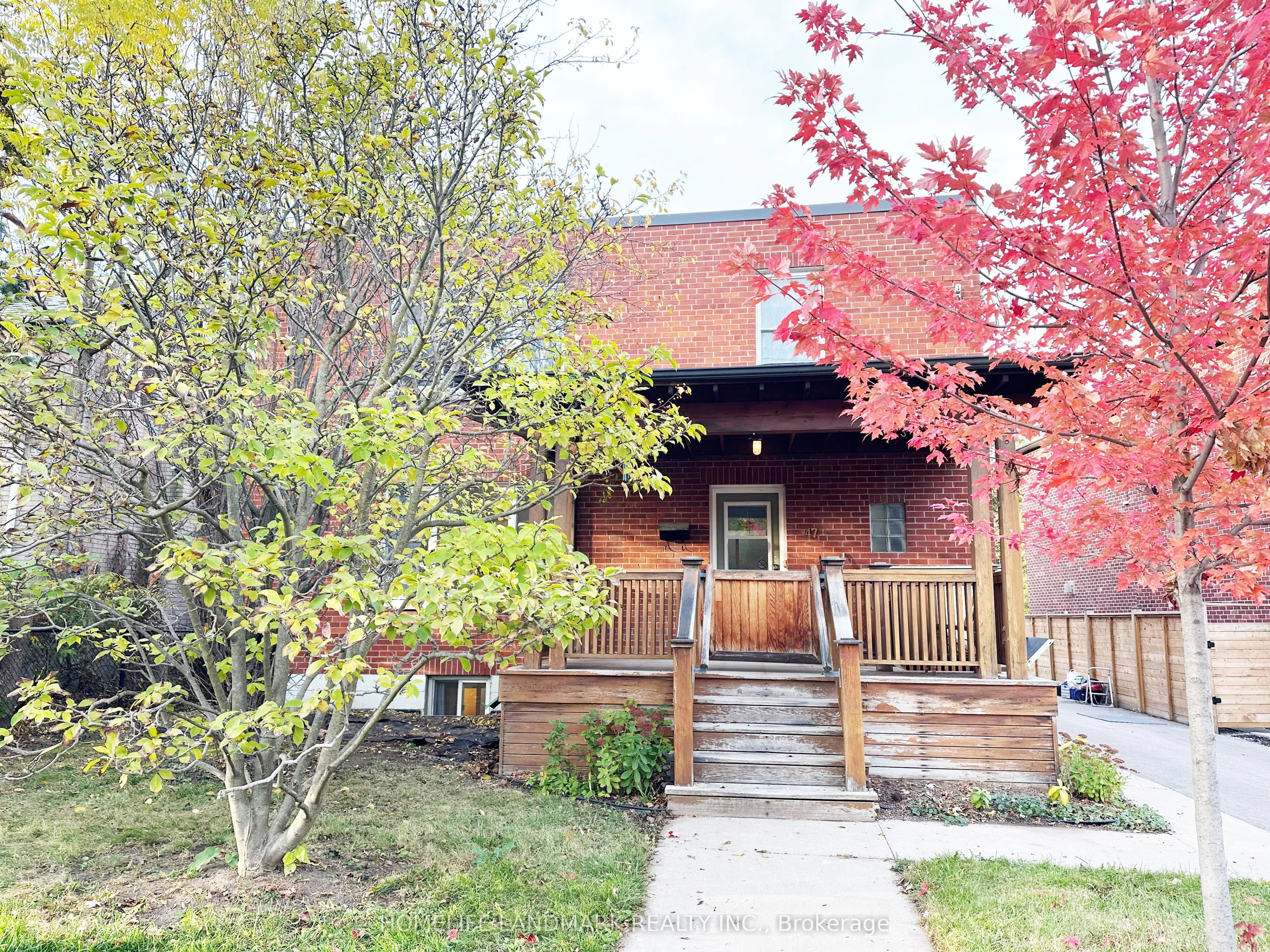 47 Centre Street E 2nd Fl, Richmond Hill, ON L4C 1A3