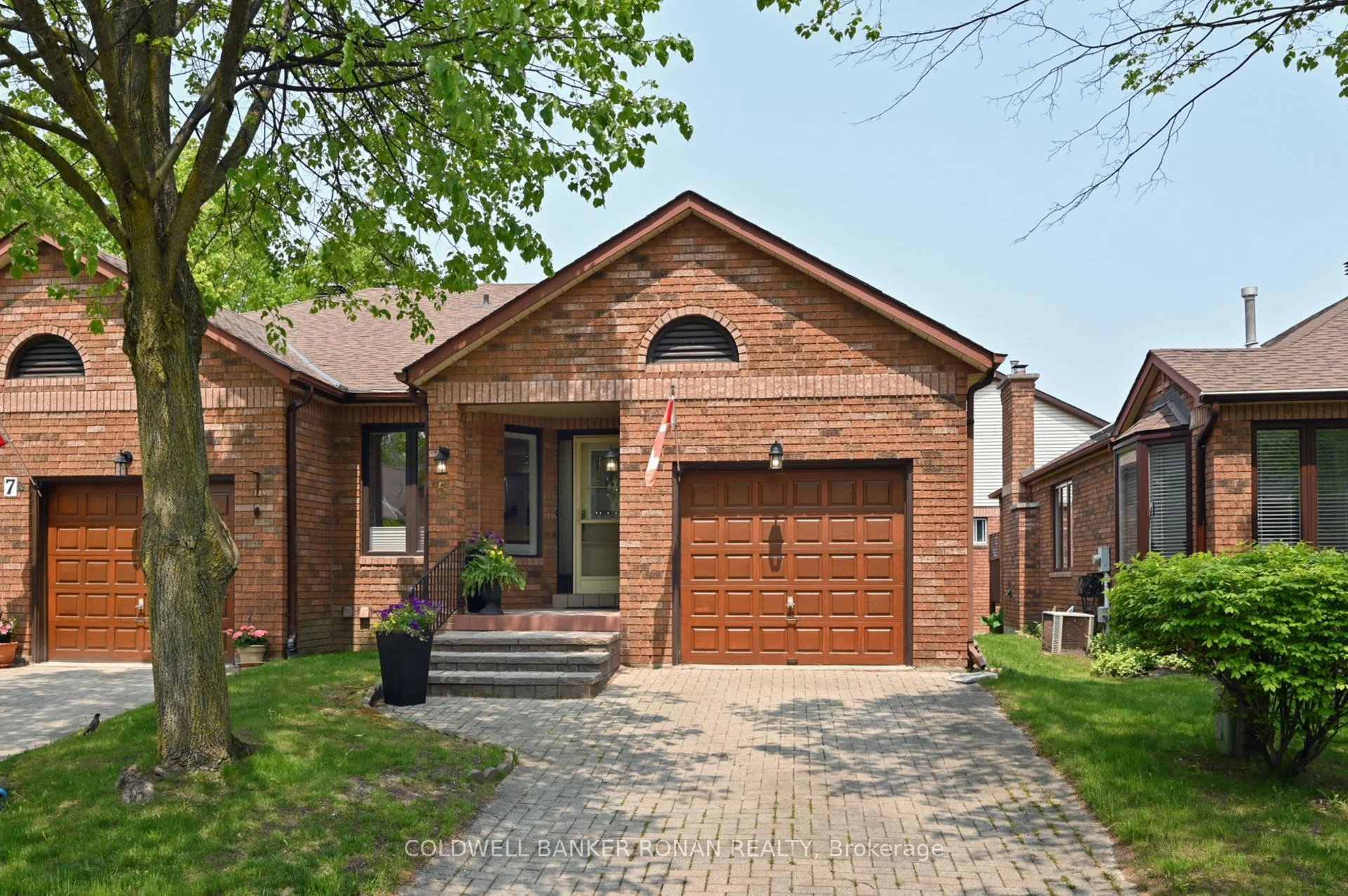 5 Glen Eden Way, New Tecumseth, On L9r 1r4