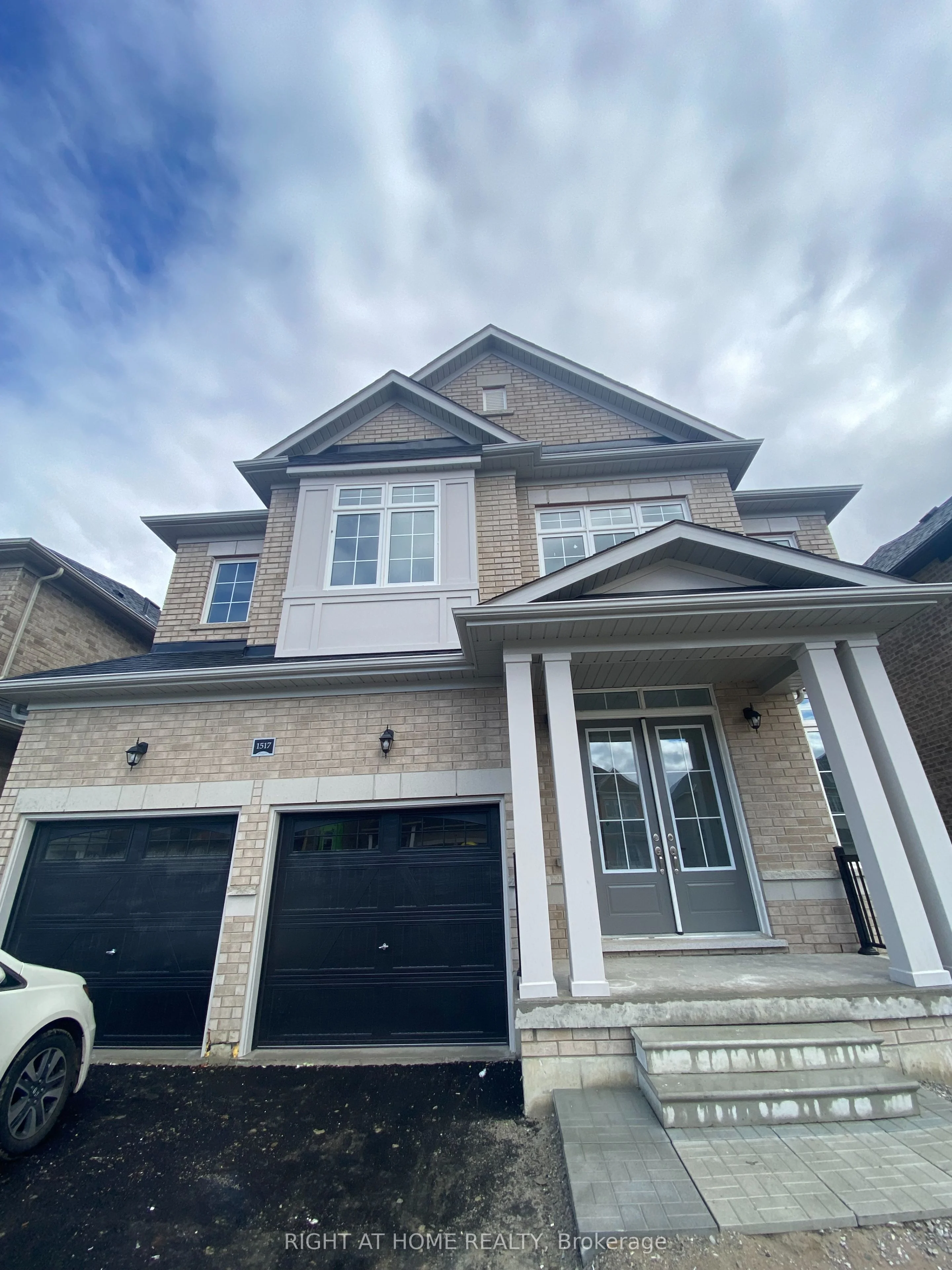 1517 Harker Street, Innisfil, ON L9S 0R4