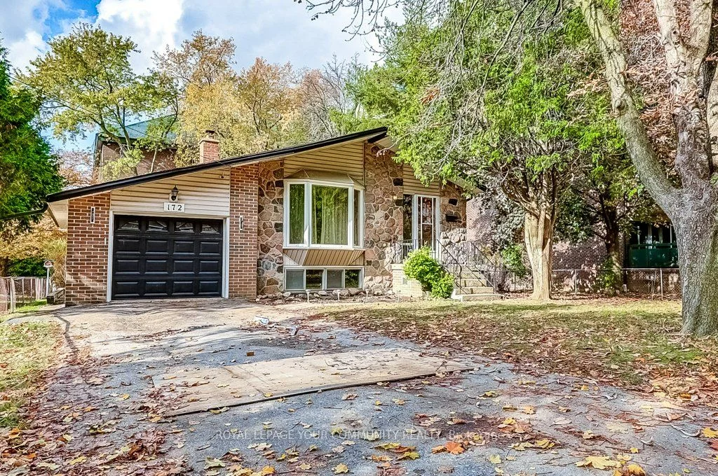172 Essex Avenue, Richmond Hill, ON L4C 2B6