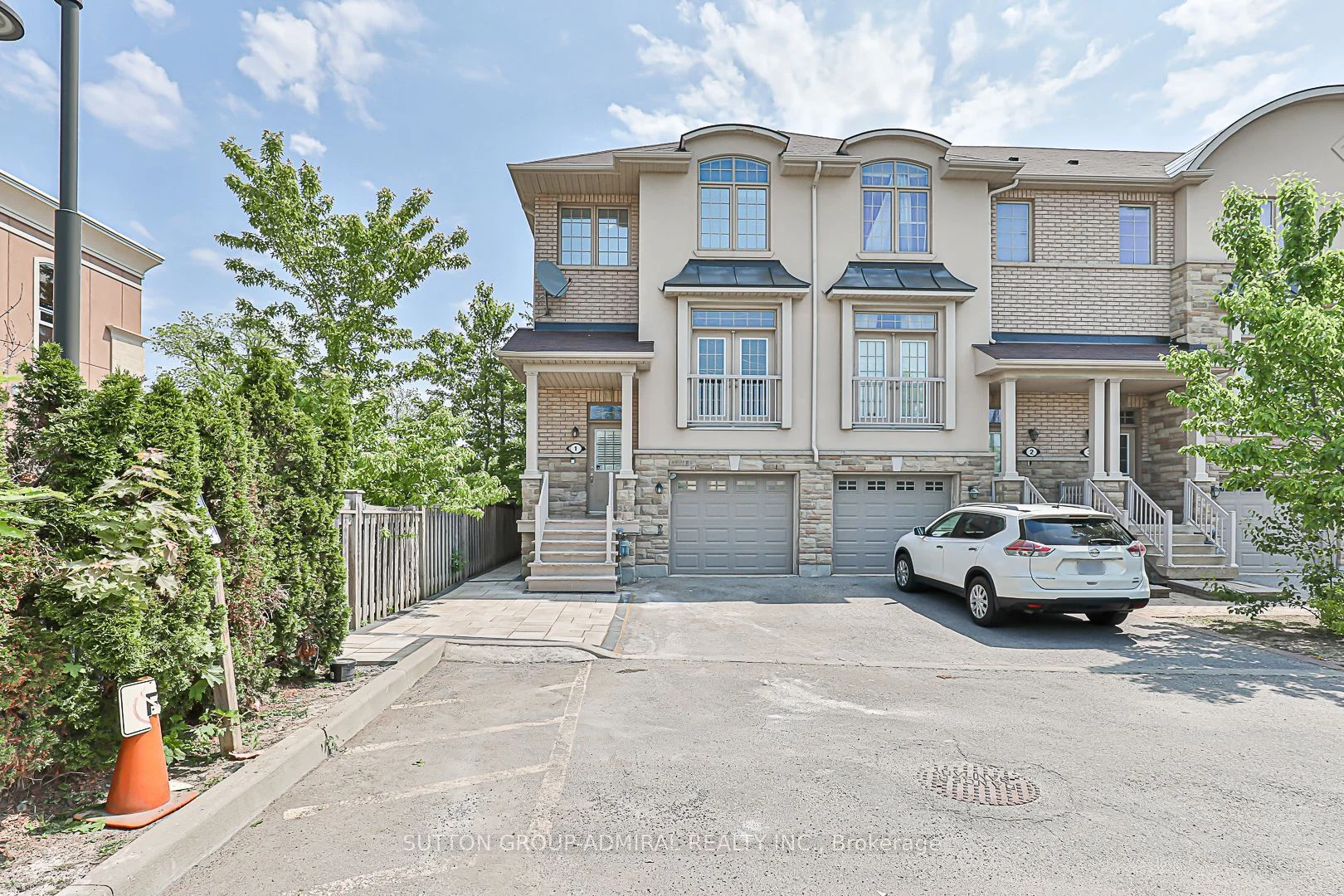 9205 Bathurst Street 1, Richmond Hill, ON L4C 0V9