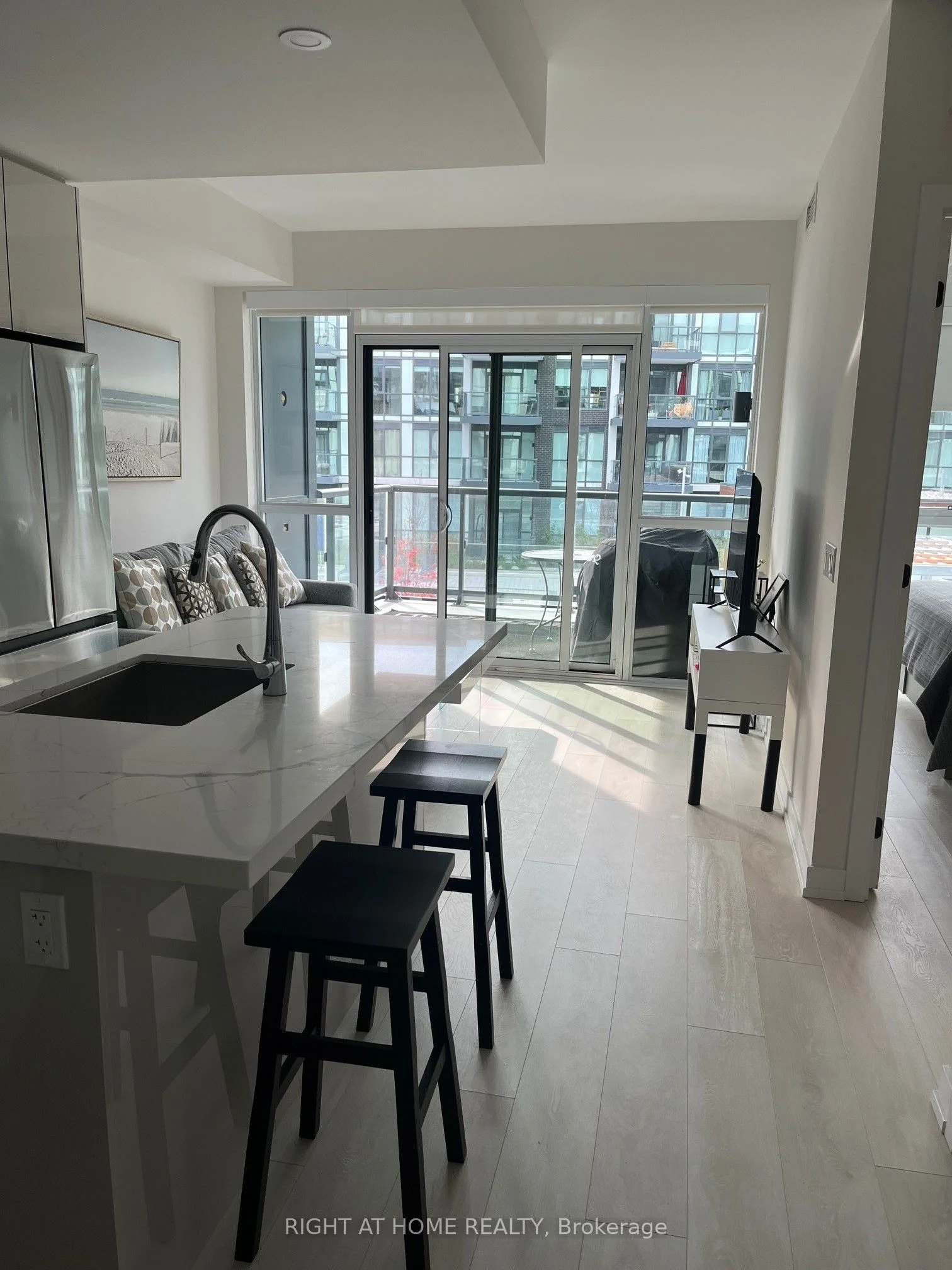 415 Sea Ray Avenue 224, Innisfil, On L9s 0r5