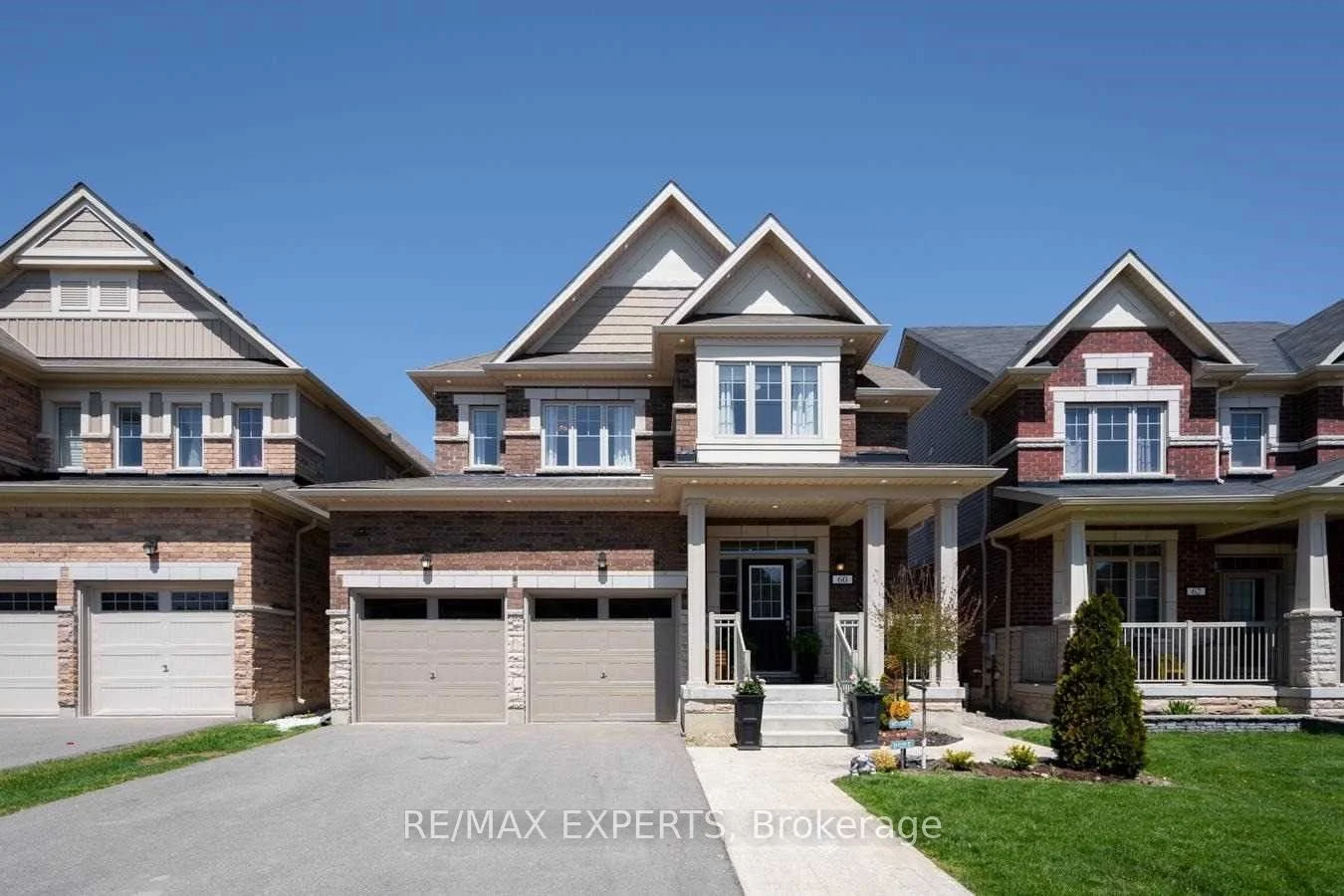 60 Jenkins Avenue, New Tecumseth, ON L0G 1W0