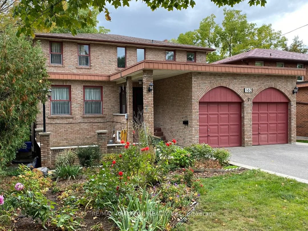 162 Richmond Street, Richmond Hill, ON L4C 3Y4