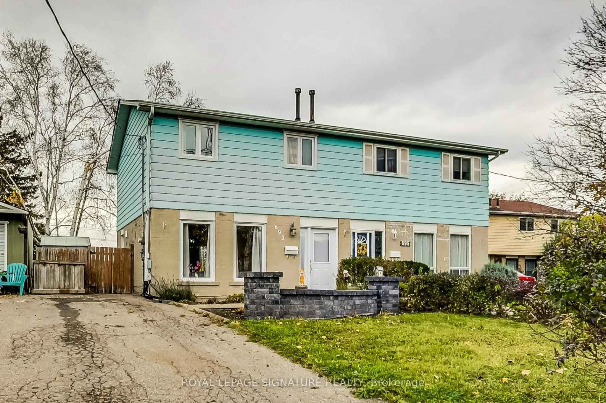 693 Mountview Place, Newmarket, ON L3Y 3P8