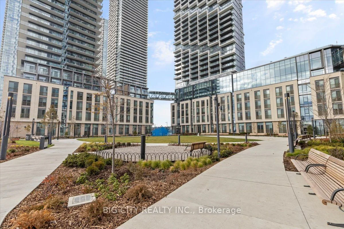 7890 Jane Street 5510, Vaughan, On L4k 0k9