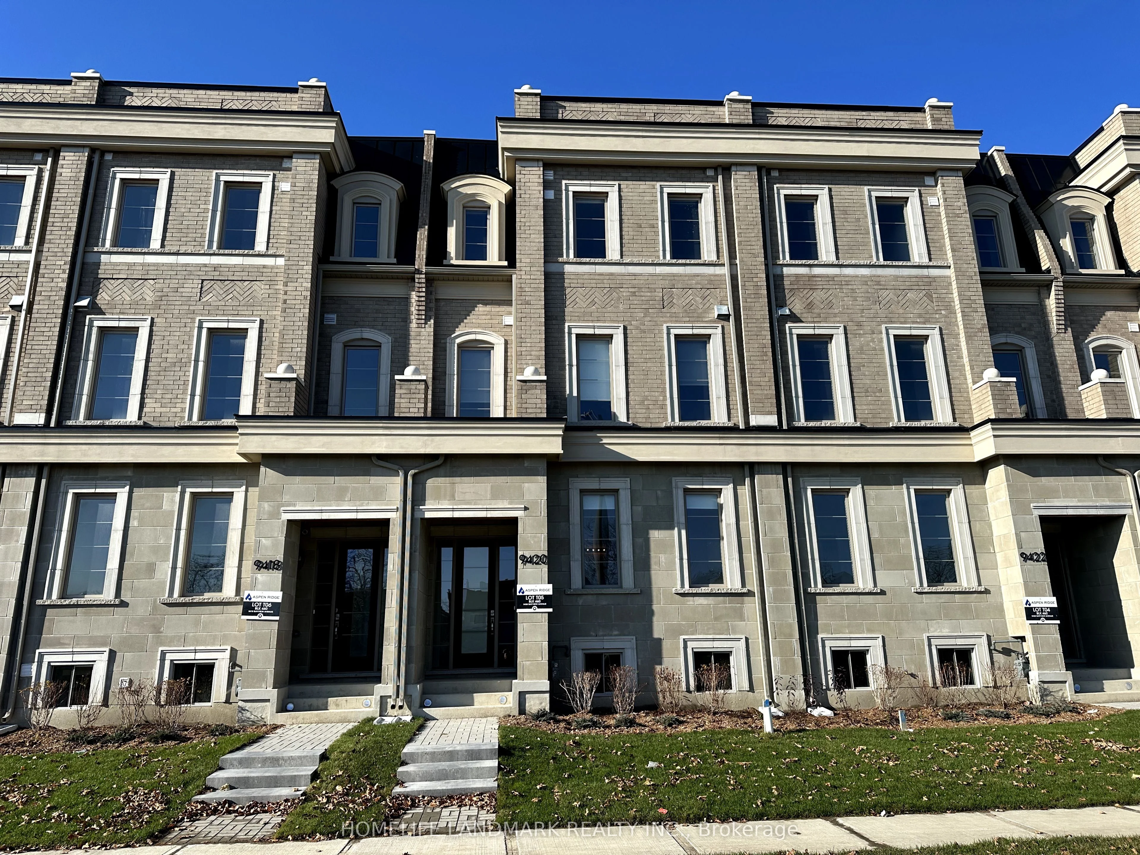 9420 Bayview Avenue W, Richmond Hill, On L4c 5g9