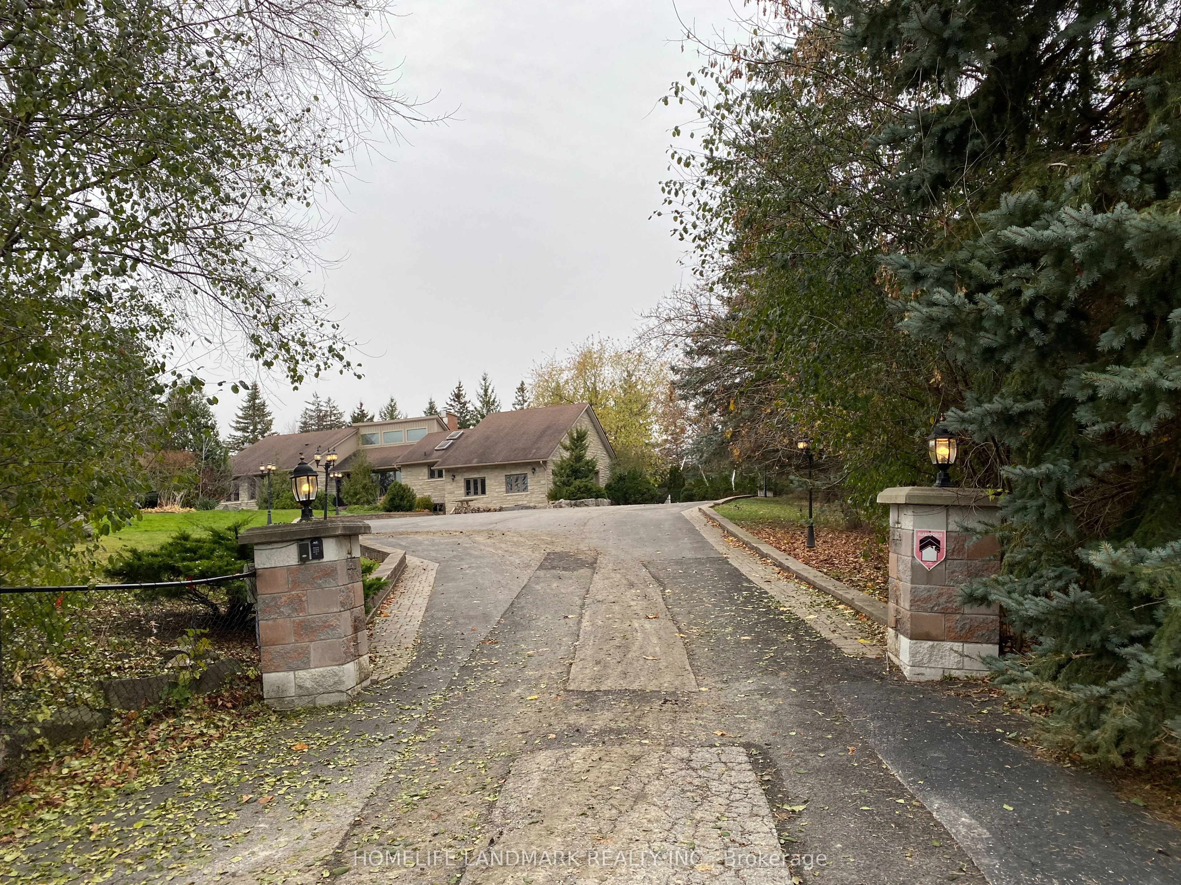 13270 Leslie Street, Richmond Hill, ON L4E 1A2
