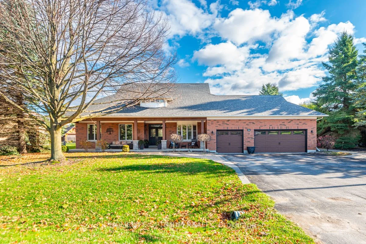 26 McFarland Street, Whitchurch-Stouffville, ON L4A 3J1