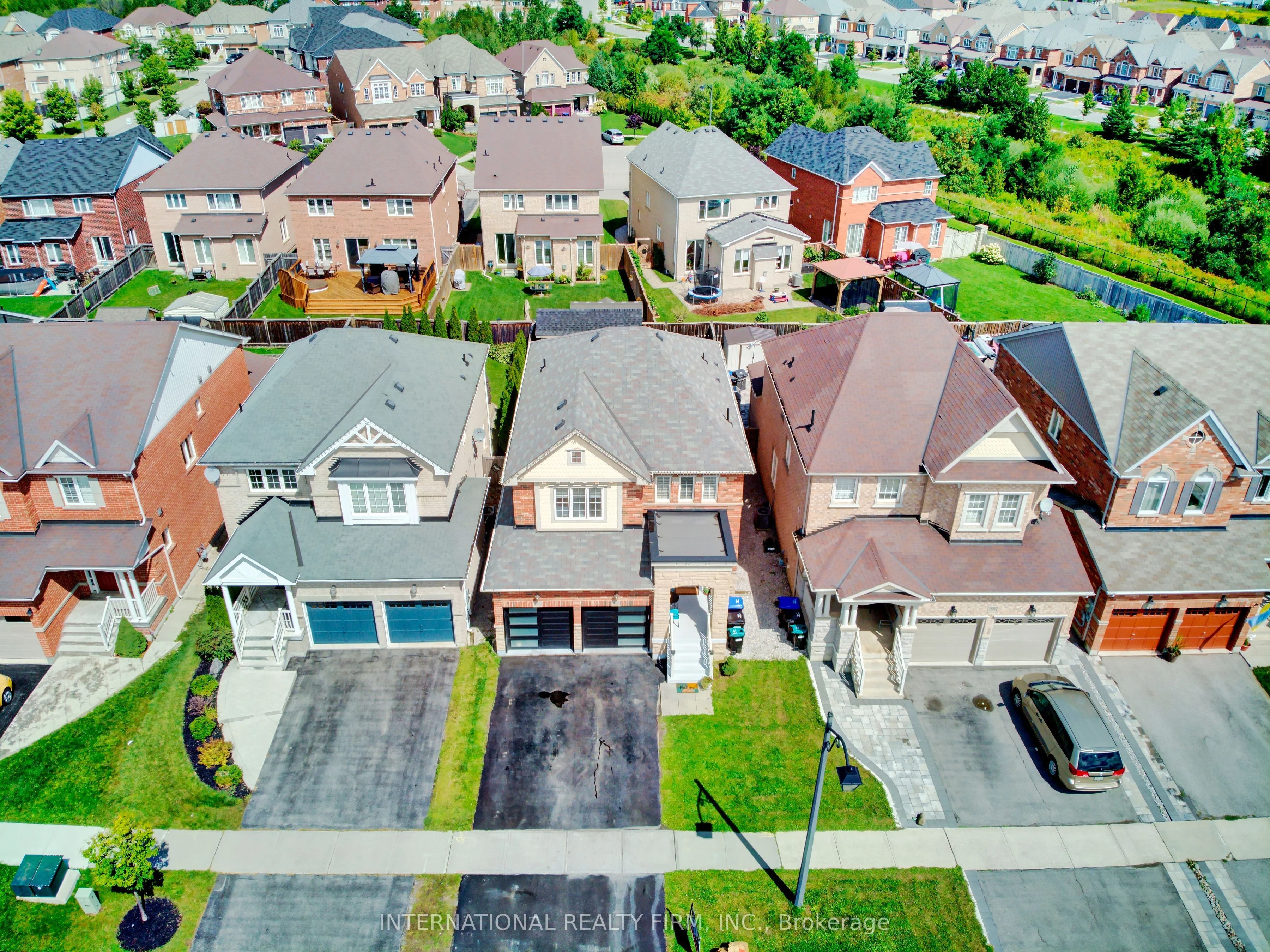 62 Blue Dasher Boulevard, Bradford West Gwillimbury, On L3z 0e5