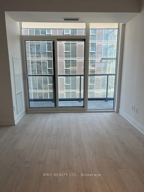 10 Gatineau Drive 1108, Vaughan, ON L4J 0L2