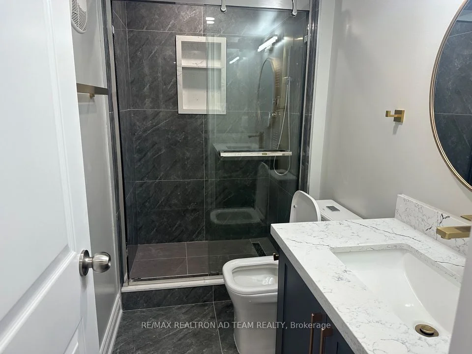 66 Fallharvest Way, Whitchurch-Stouffville, ON L4A 4W4