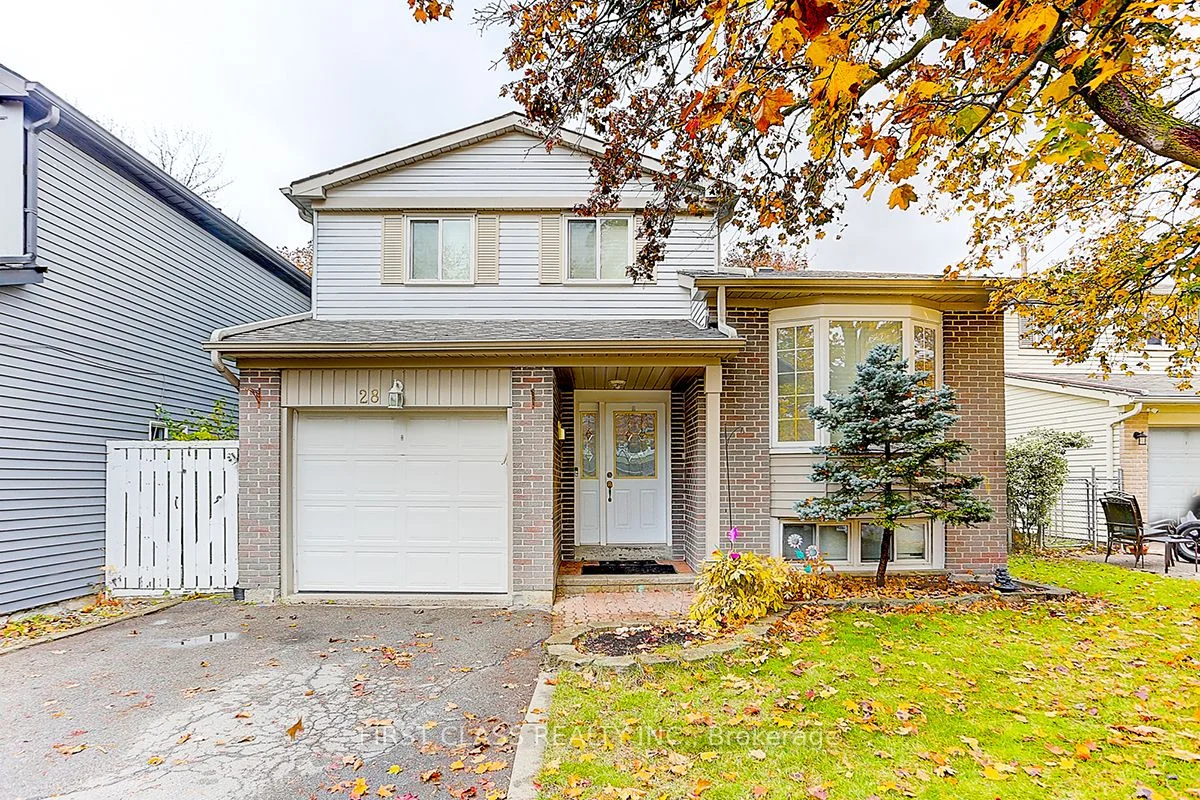 28 Merrylynn Drive, Richmond Hill, ON L4C 5A9
