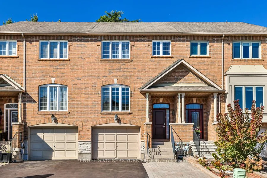 6 Edgemont Court, Richmond Hill, ON L4S 2H8