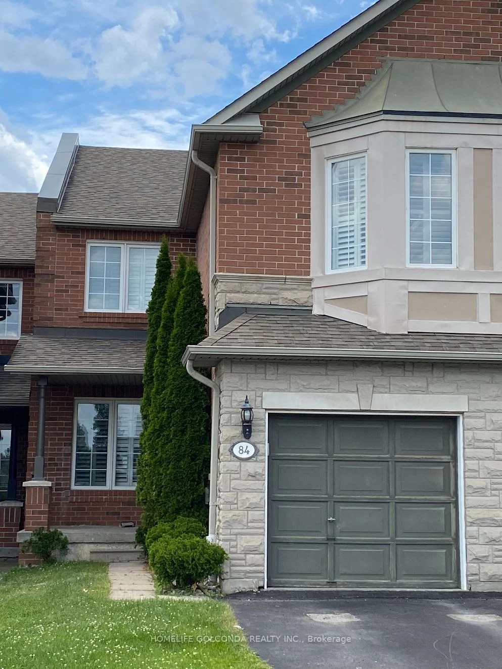 84 Colesbrook Road, Richmond Hill, ON L4S 2G5