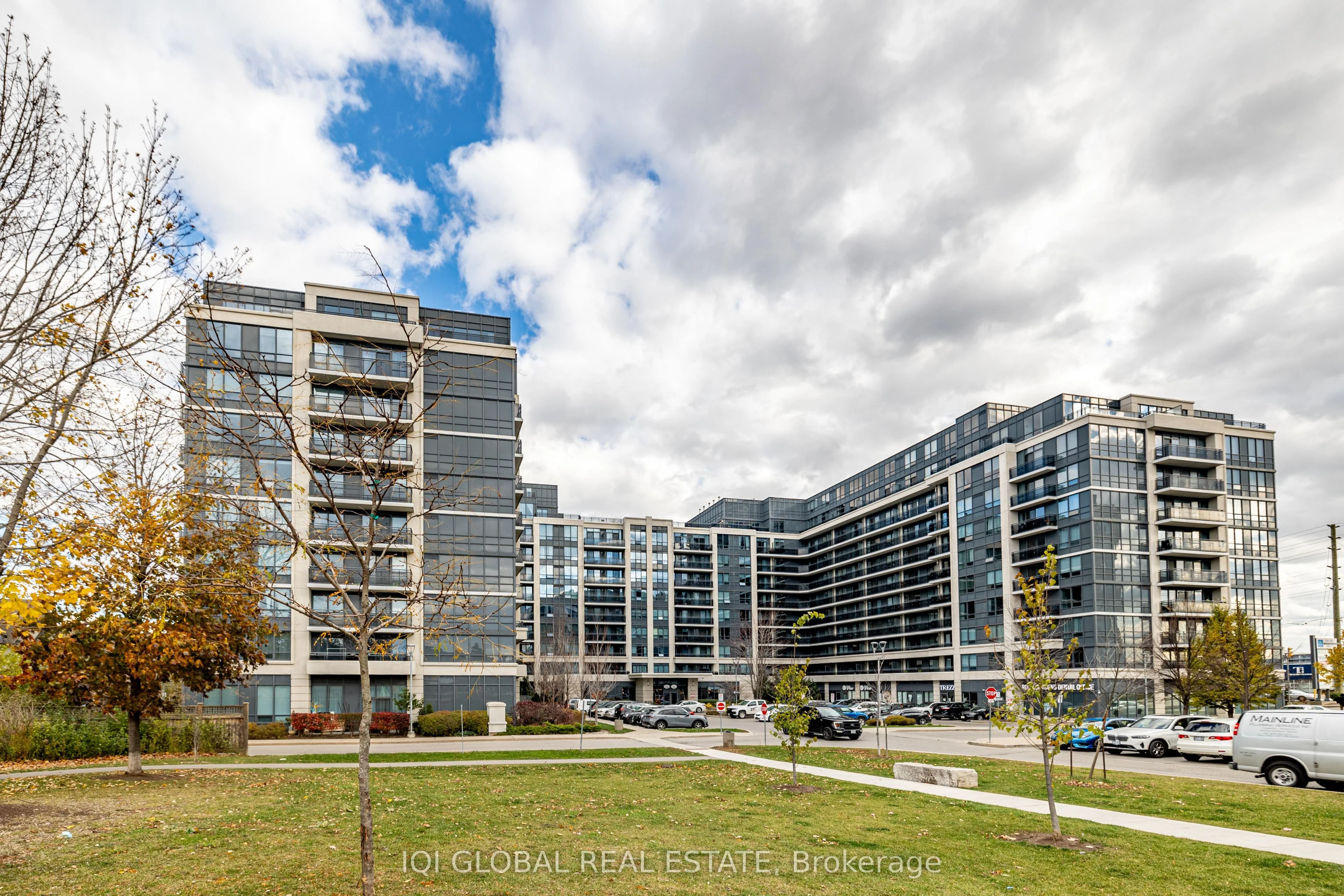 372 Hwy 7 Avenue E 727, Richmond Hill, On L4b 0c6