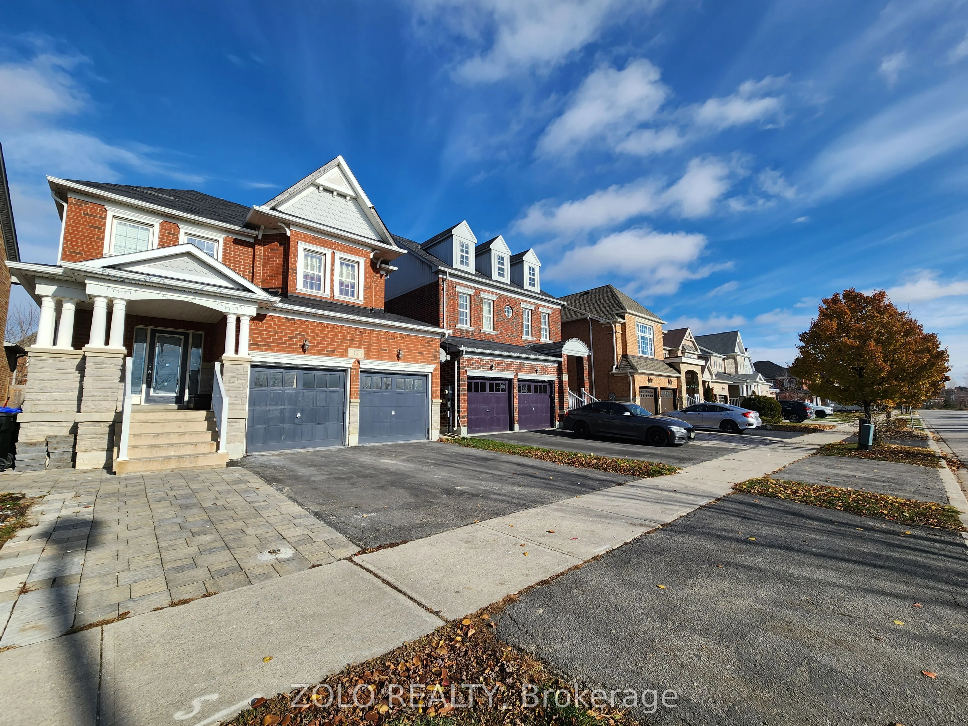 32 Downy Emerald Drive Lower, Bradford West Gwillimbury, ON L3Z 0E8