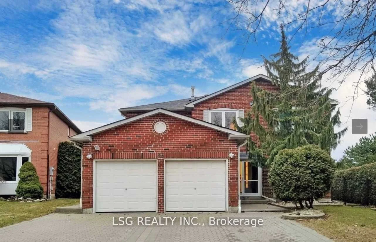 43 Topham Crescent, Richmond Hill, ON L4C 9H1