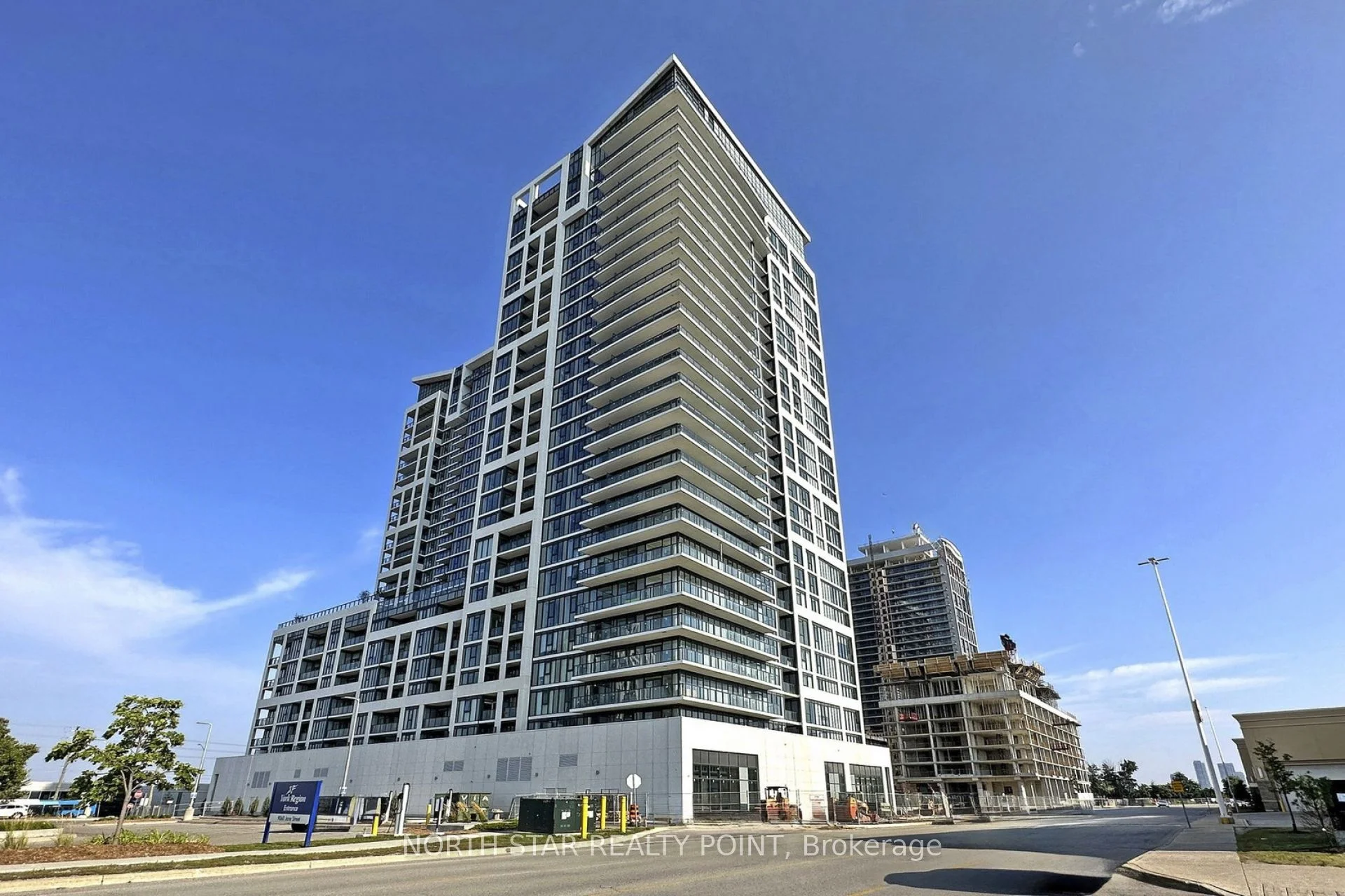 9000 Jane Street 626, Vaughan, ON L4K 0M6