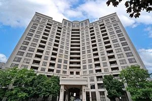 9225 Jane Street 507, Vaughan, ON L6A 0J7
