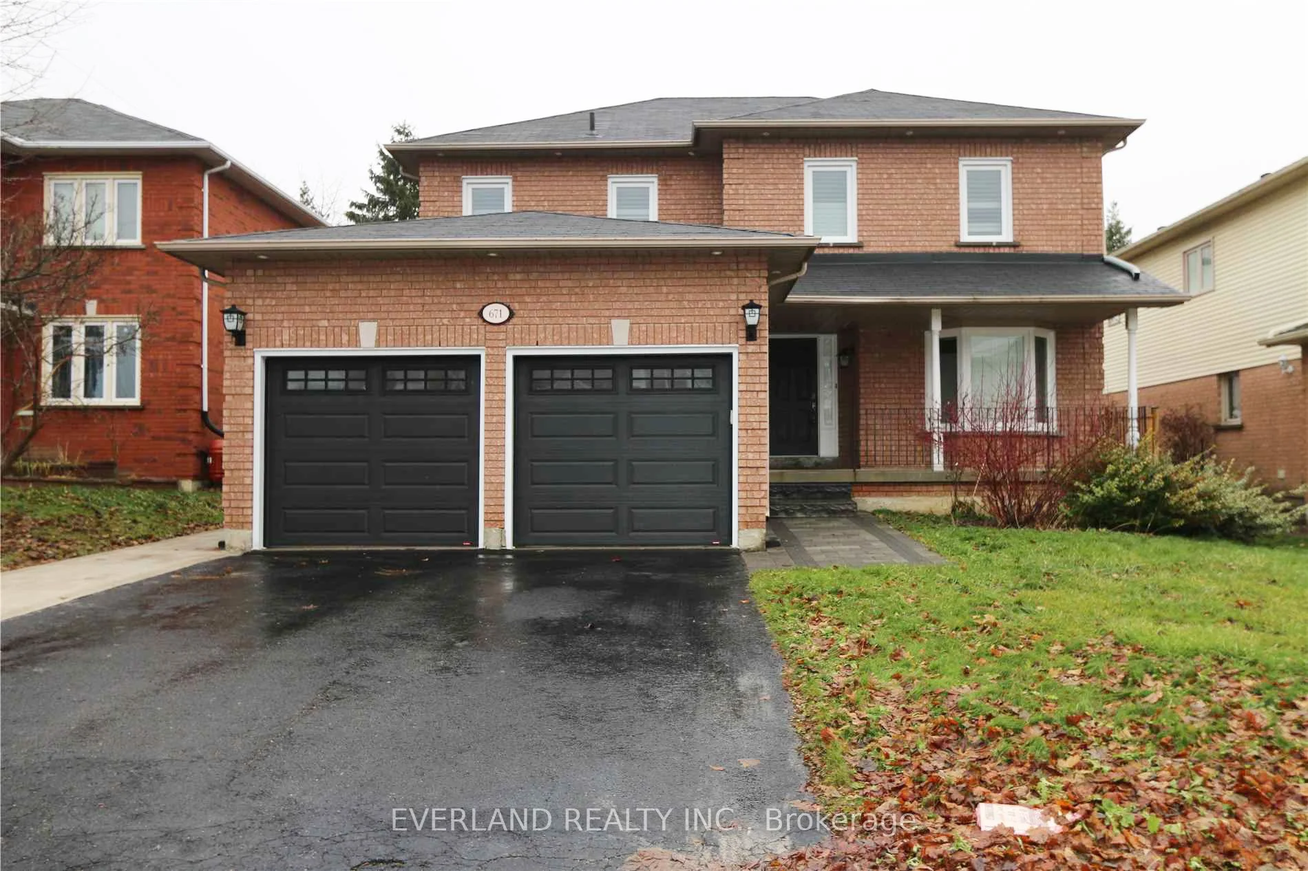 671 Sandford Street, Newmarket, ON L3X 1S9