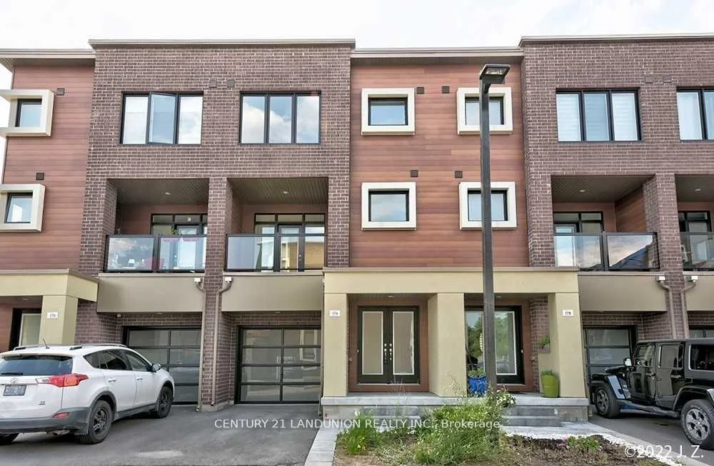 174 Moneypenny Place, Vaughan, ON L4J 0K9