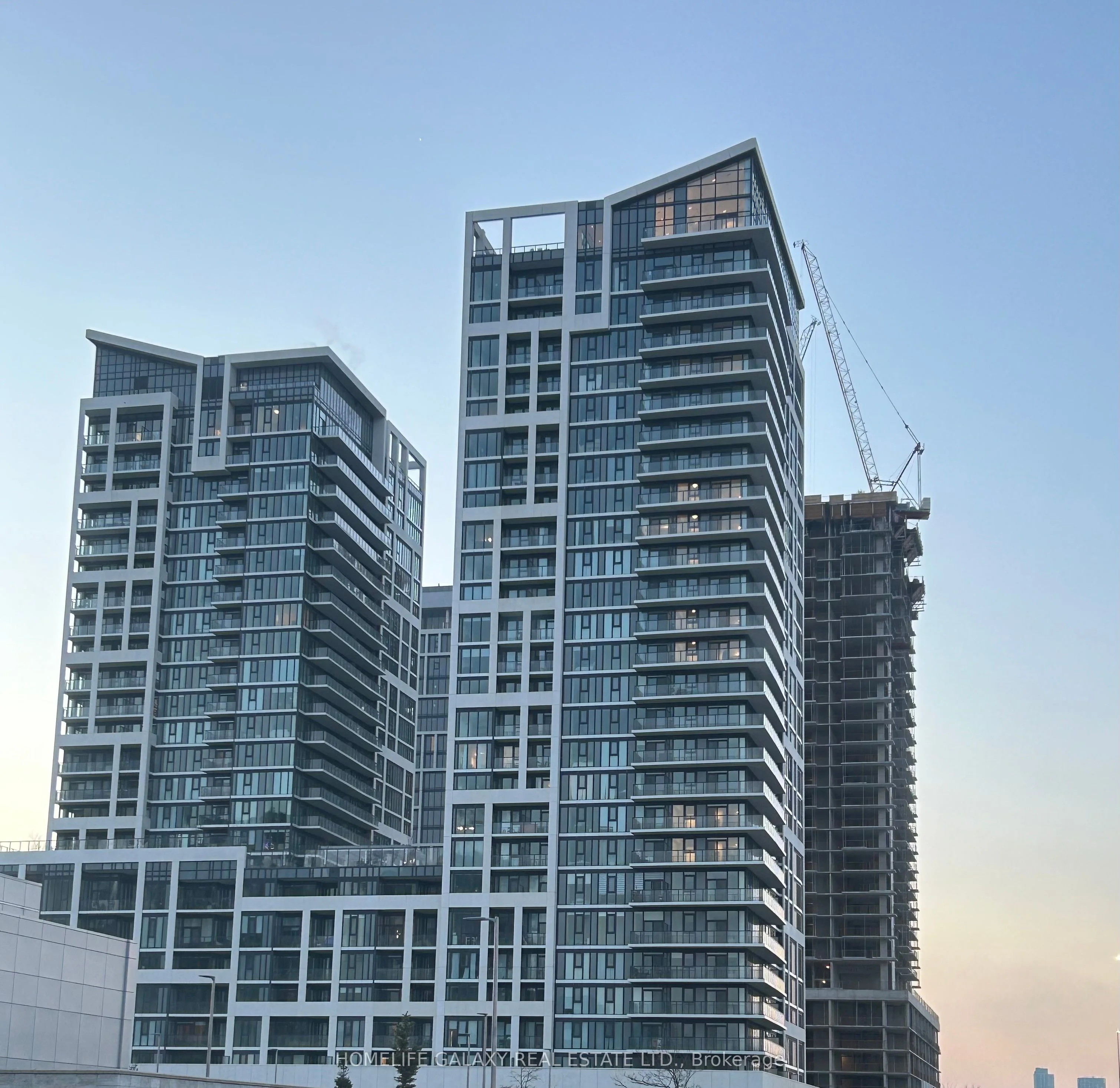 9000 Jane Street S 1621, Vaughan, ON L4K 0M6