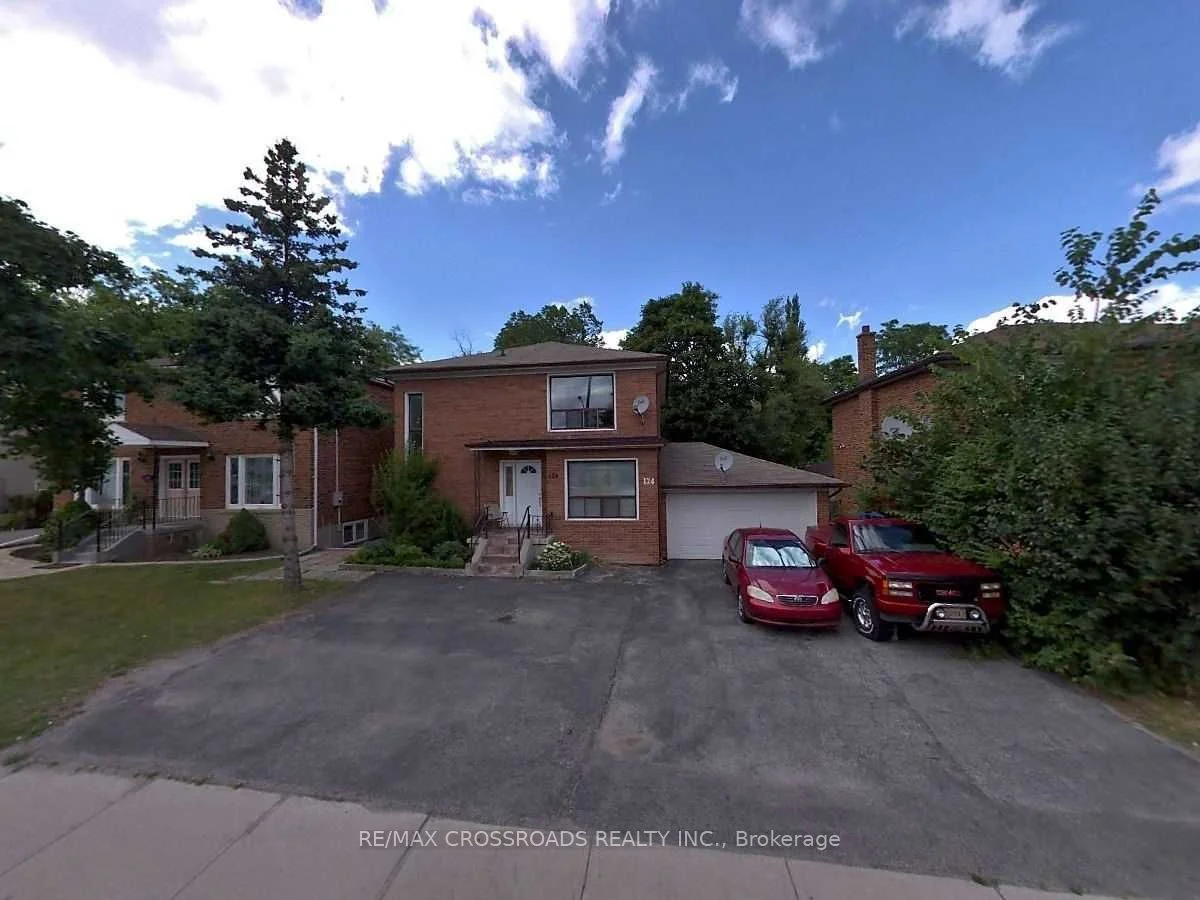124 Major Mackenzie Drive E Rear, Richmond Hill, ON L4C 1H1