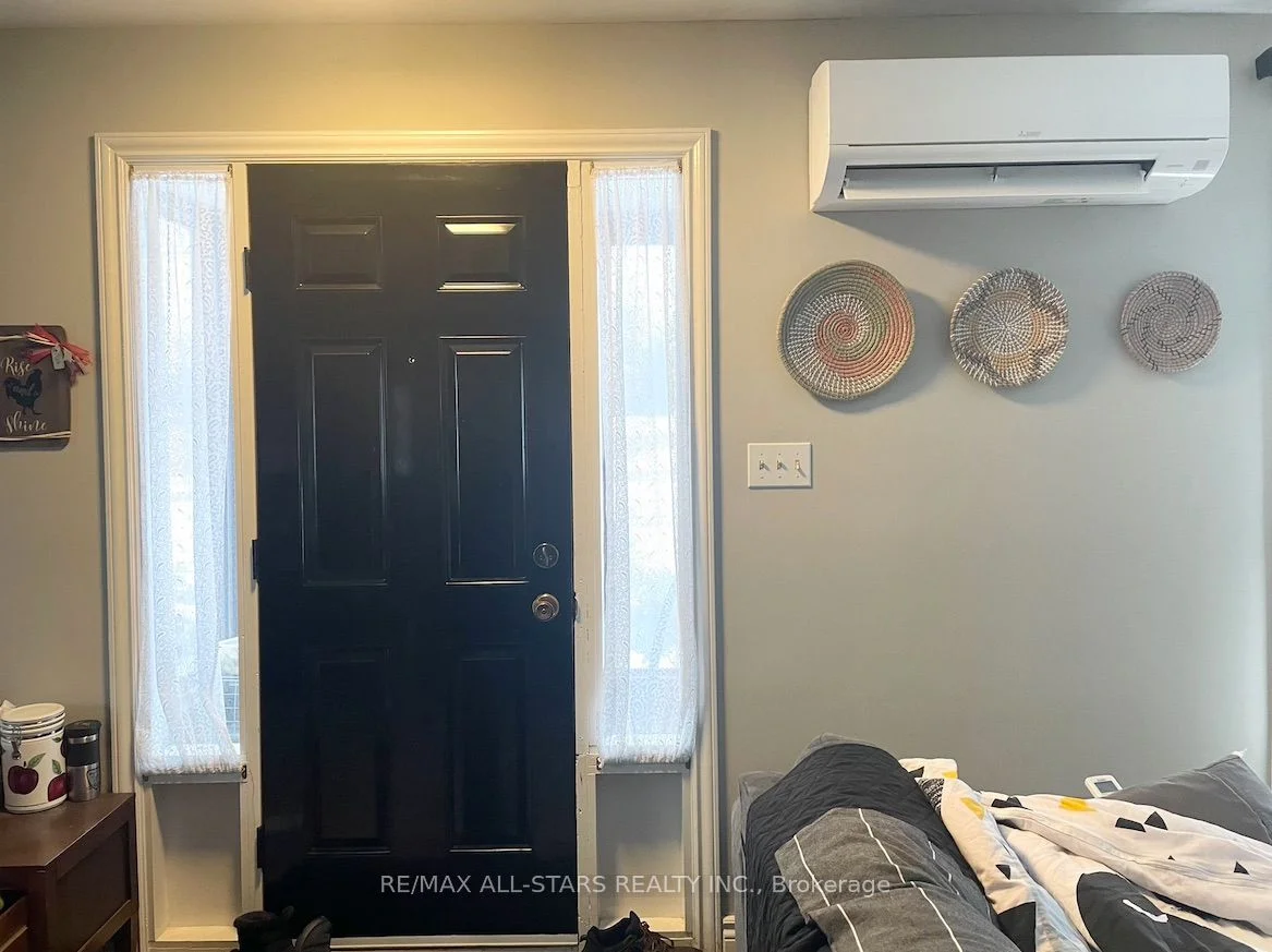 139 Gwendolyn Boulevard, Georgina, ON L4P 2K1