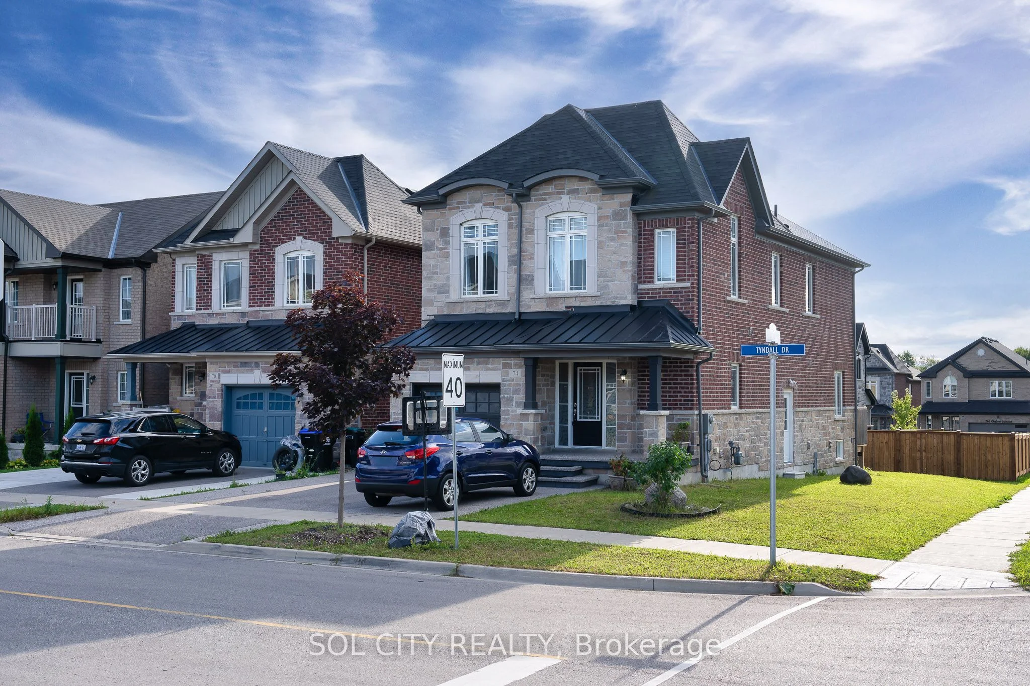 74 Tyndall Drive, Bradford West Gwillimbury, ON L3Z 0J7