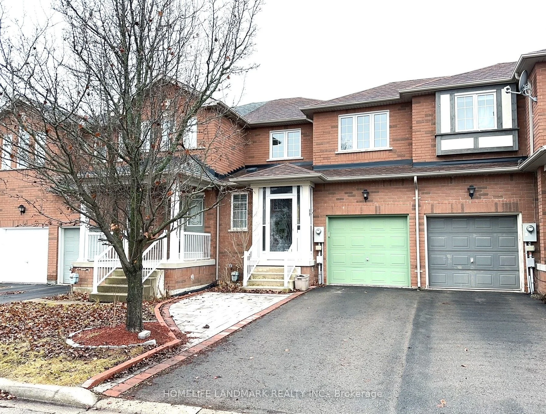 26 Charles Sturdy Road, Markham, ON L6C 3E8